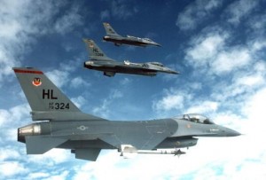 F-16s in formation